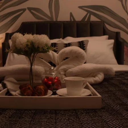 Nina Diamond Limak Apartment