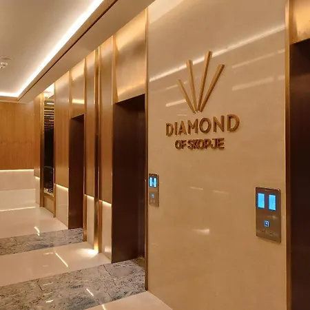 Nina Diamond Limak Apartment *